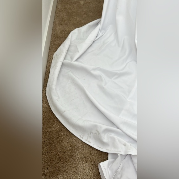 Wedding Dress - Picture 8 of 8